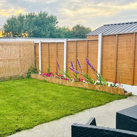 Cosy Getaway In Gurteen Village Tatil Evi