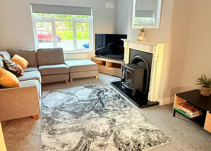 Cosy Getaway In Gurteen Village